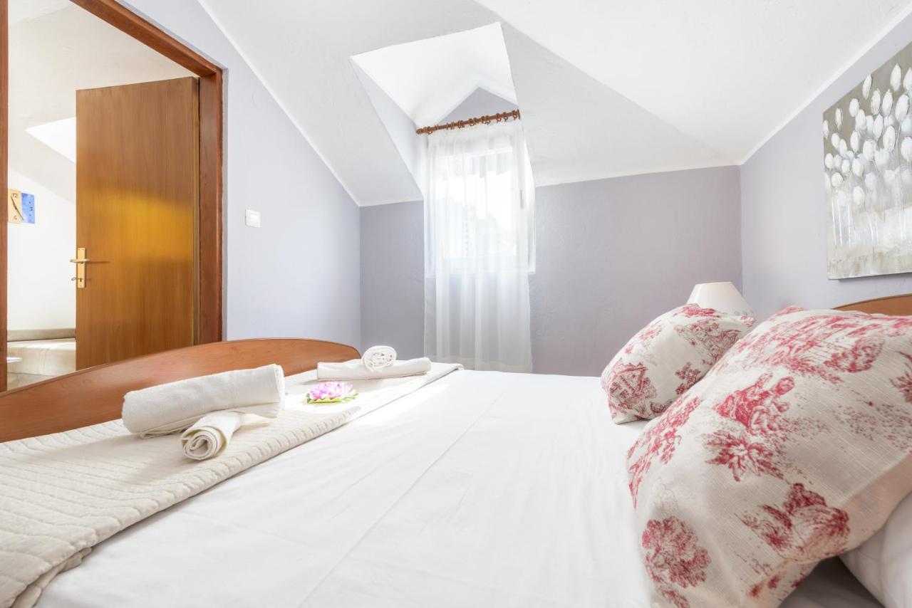 Apartments By The Sea Baska Voda, Makarska - 17570 Exterior foto