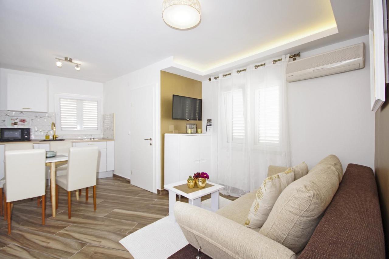 Apartments By The Sea Baska Voda, Makarska - 17570 Exterior foto