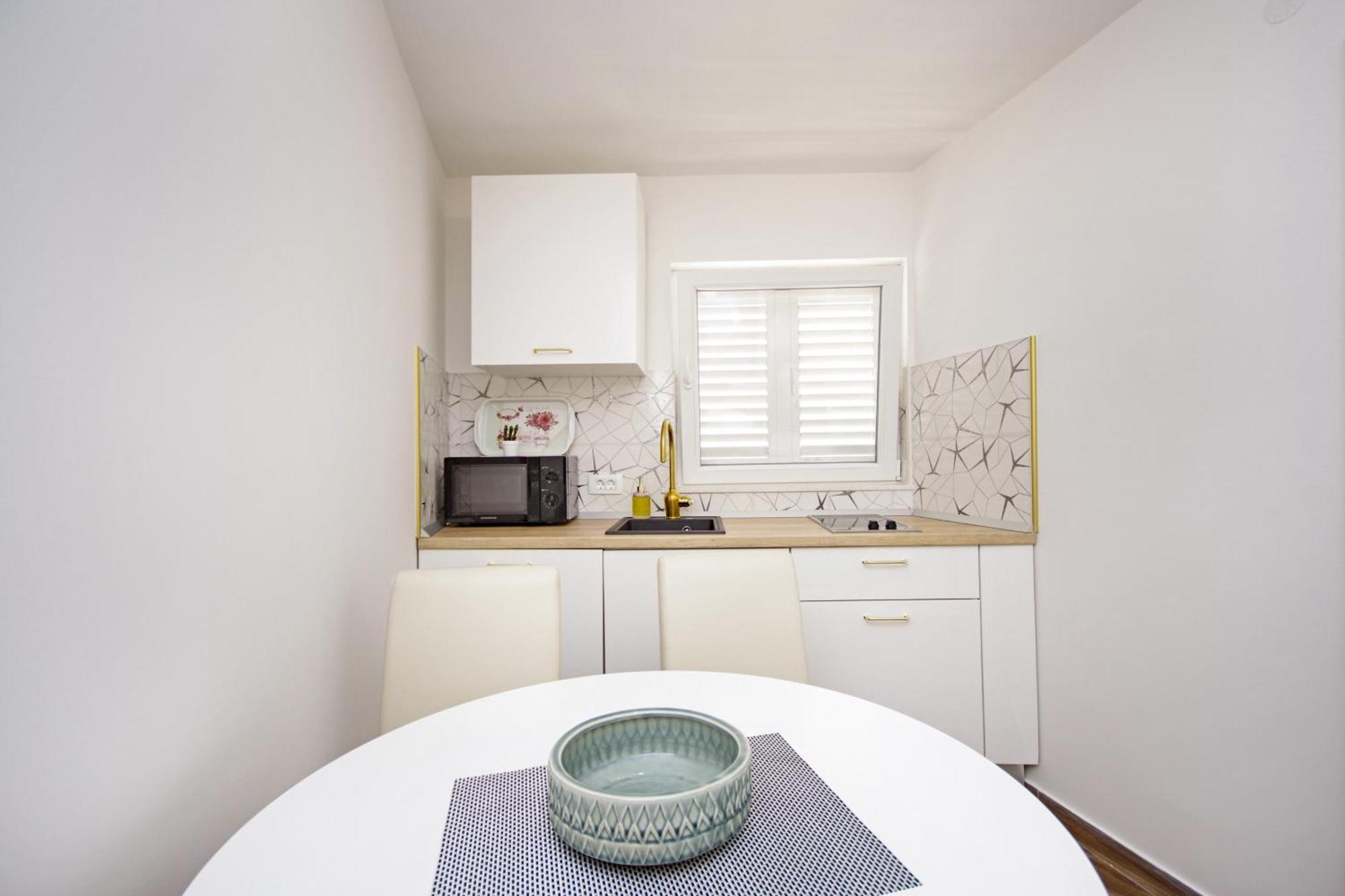Apartments By The Sea Baska Voda, Makarska - 17570 Habitación foto